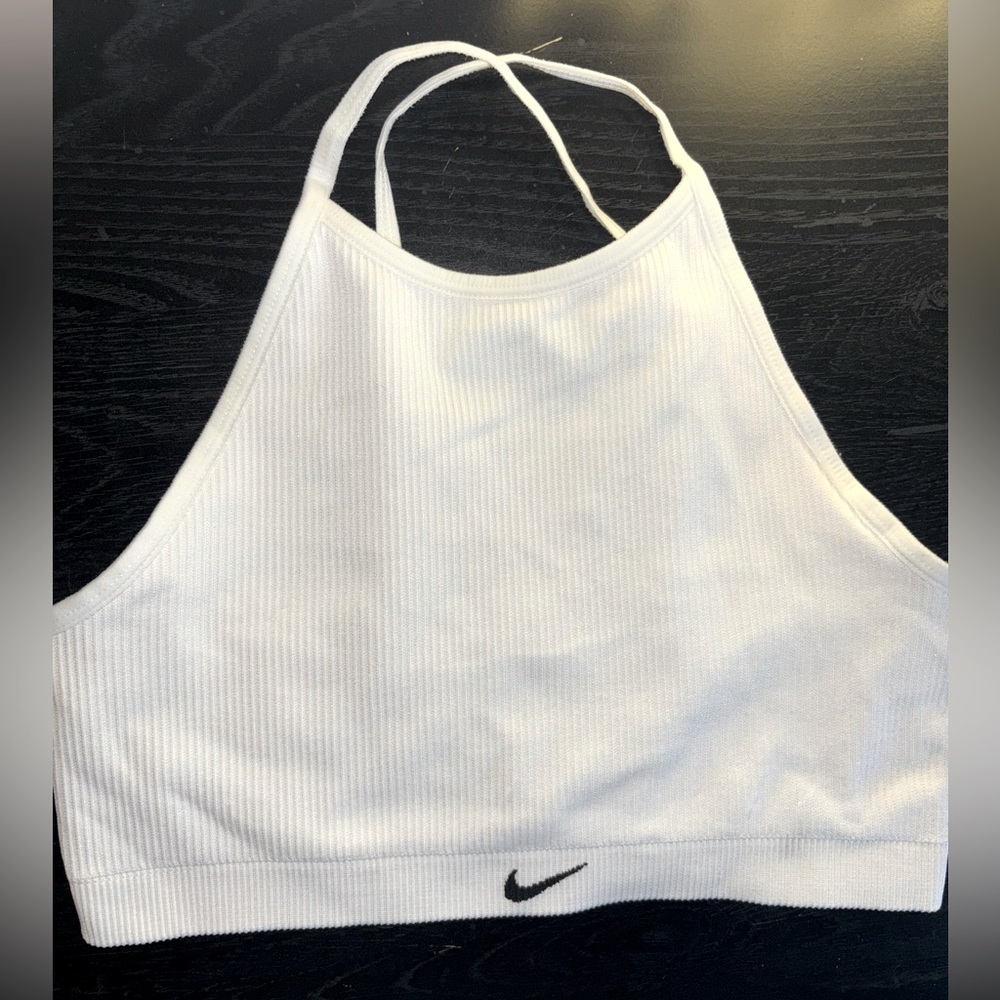 Nike High-Neck Sports Bra
